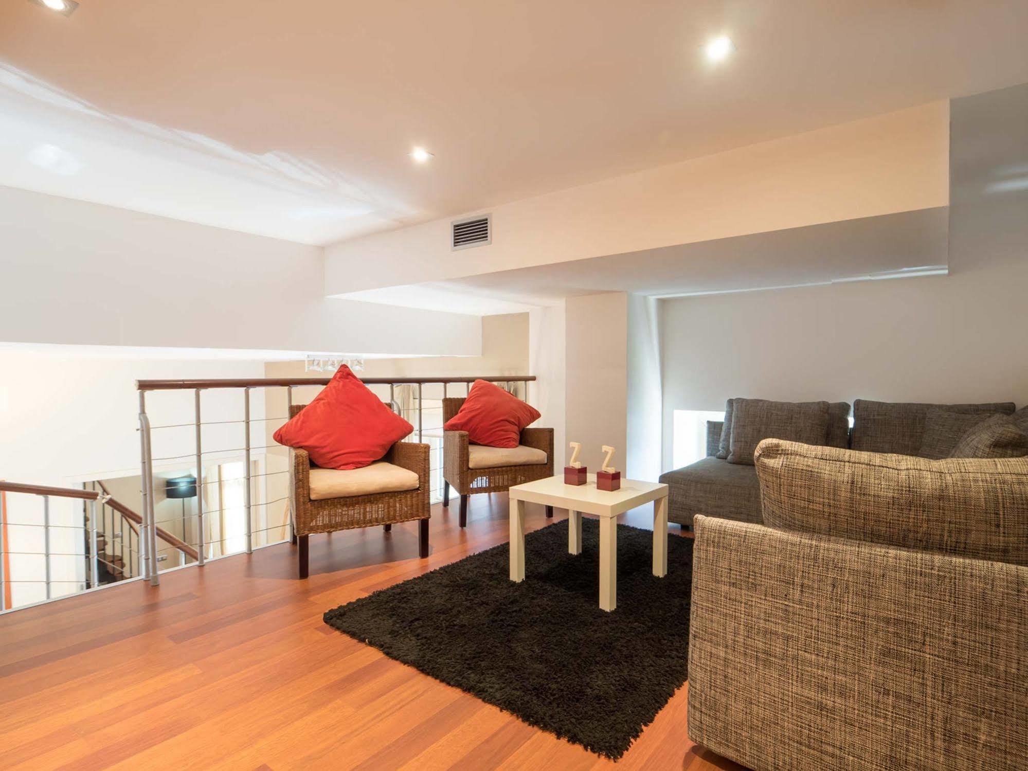 Rent Passeig De Gracia Hotel 4*